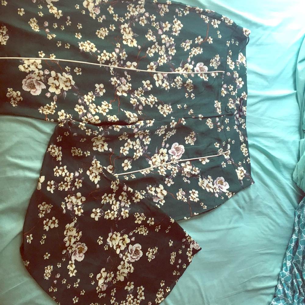 Boohoo maxi floral pants